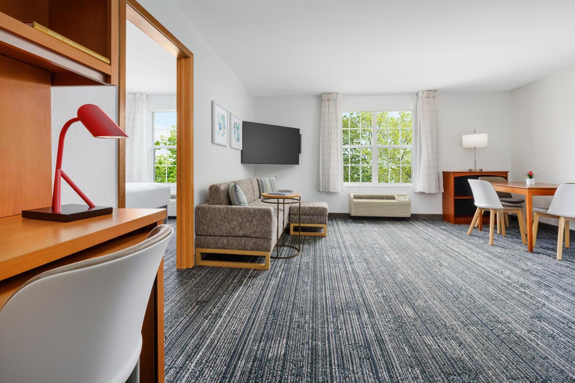 Towneplace Suites Philadelphia Хоршем Экстерьер фото