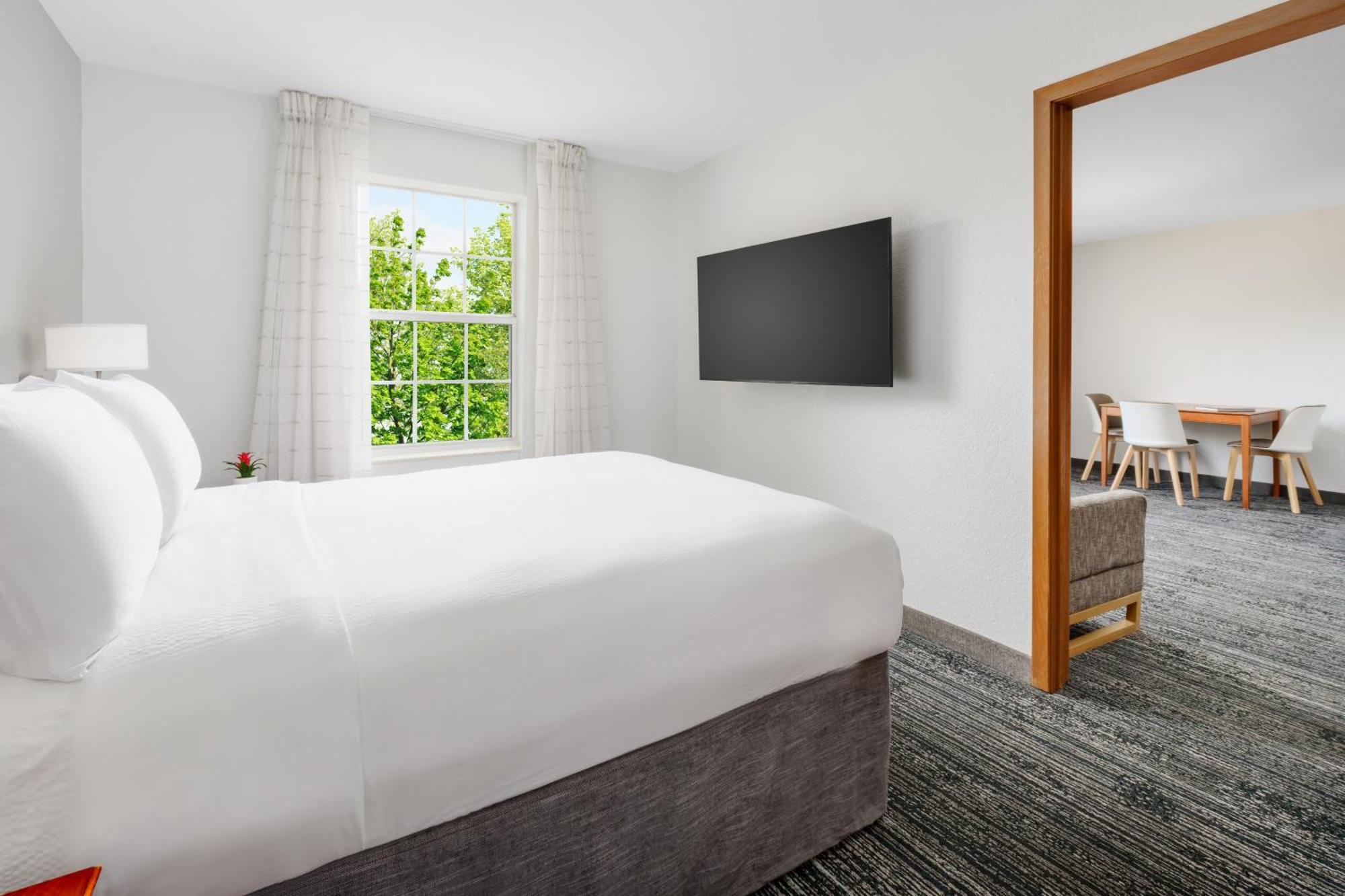 Towneplace Suites Philadelphia Хоршем Экстерьер фото