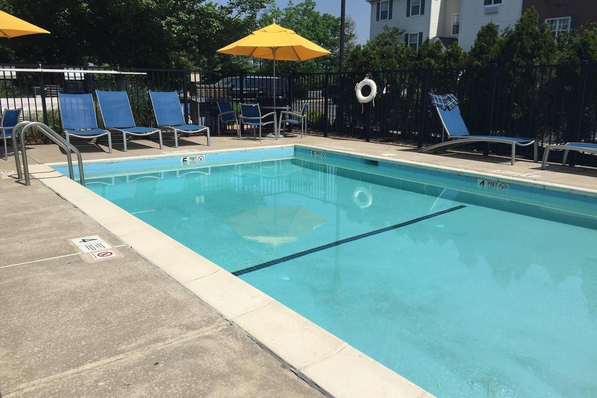 Towneplace Suites Philadelphia Хоршем Экстерьер фото