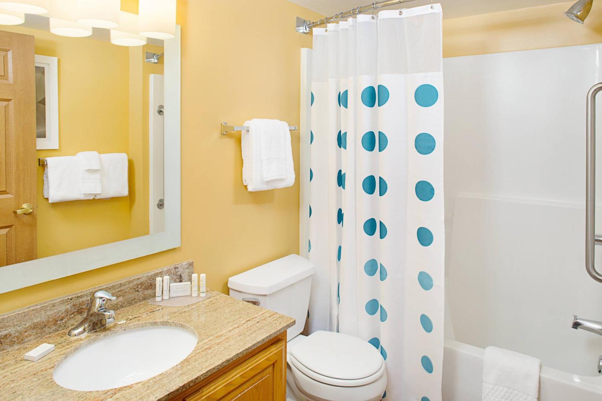 Towneplace Suites Philadelphia Хоршем Экстерьер фото