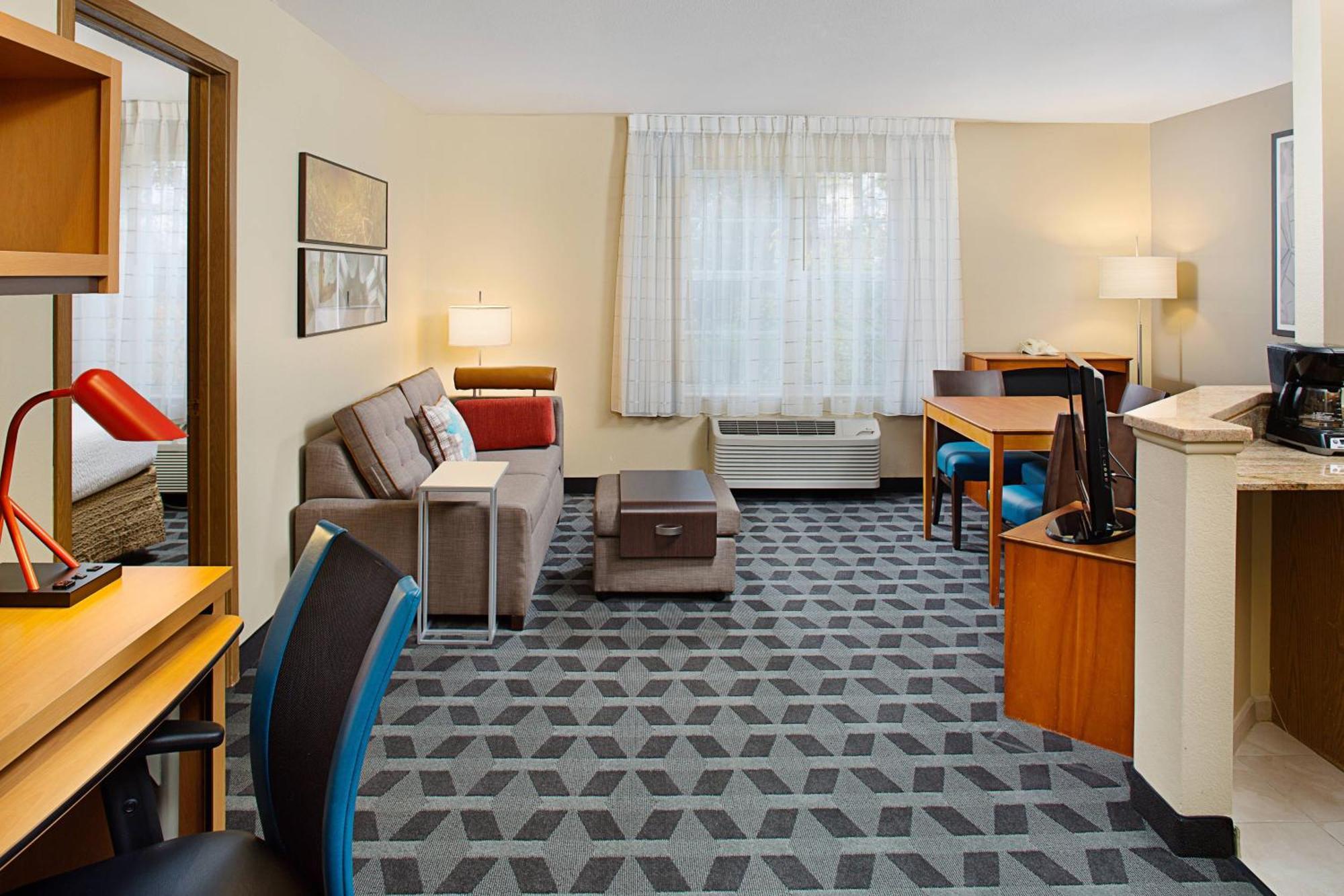 Towneplace Suites Philadelphia Хоршем Экстерьер фото